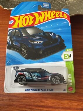Hot wheels Ford Mustang Mach-E 1400 - Blue Toy Car